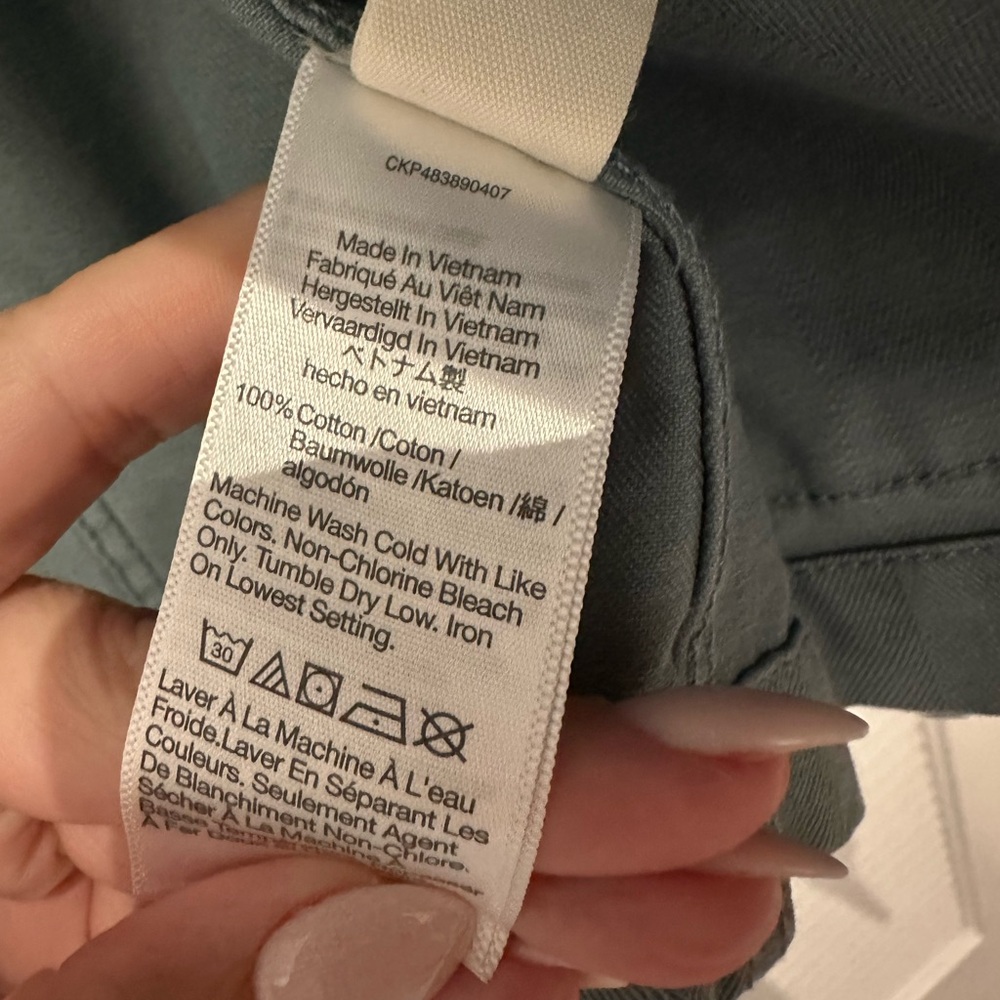 Madewell Cropped Cargo Jacket - Picture 9 of 10